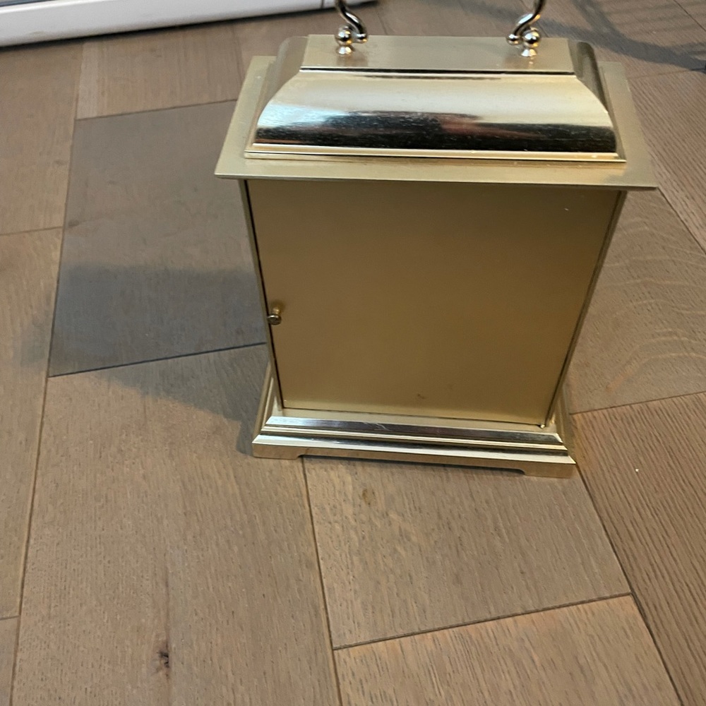 Miller clock - Picture 2 of 2